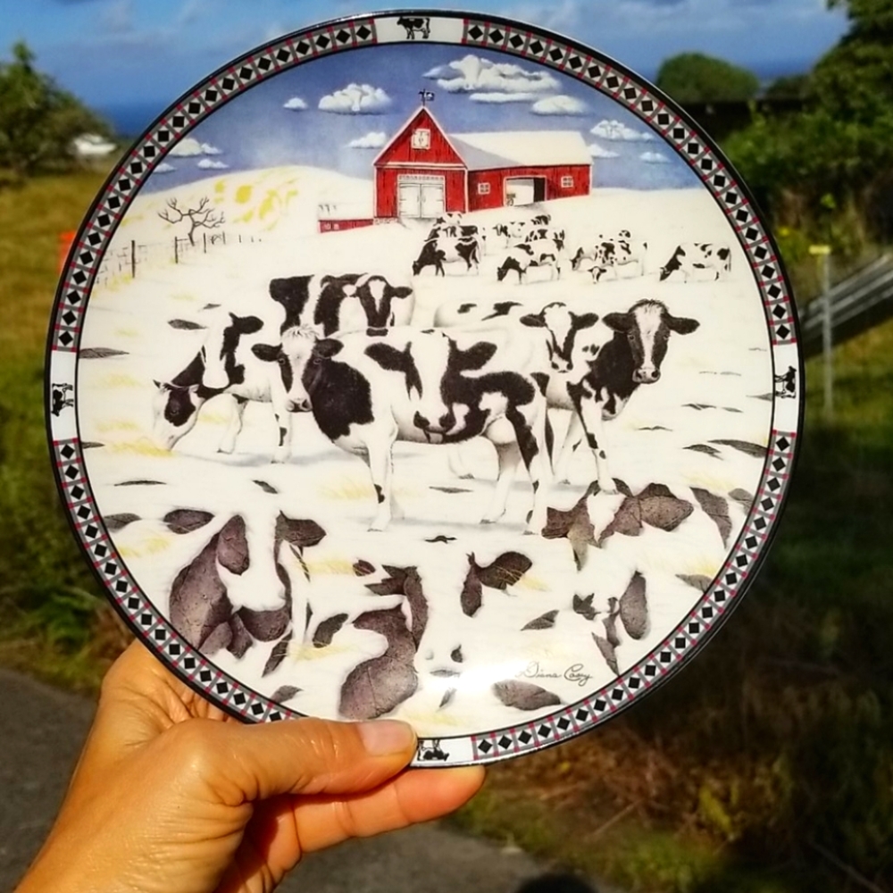 Mooo🐄Incowspicuous🐄 Plate